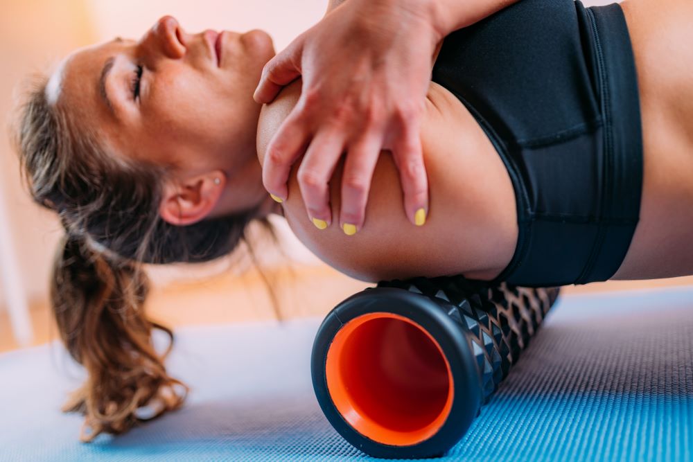 Is it bad to crack your back or neck yourself?